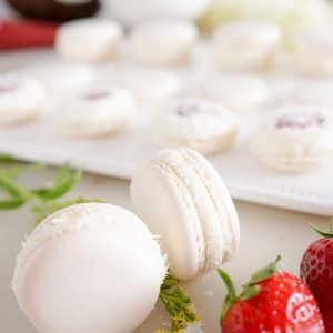 Macaron Coco y frambuesa